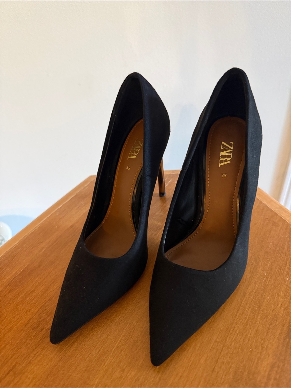 ZARA Black Pointed Suede Stiletto Pumps